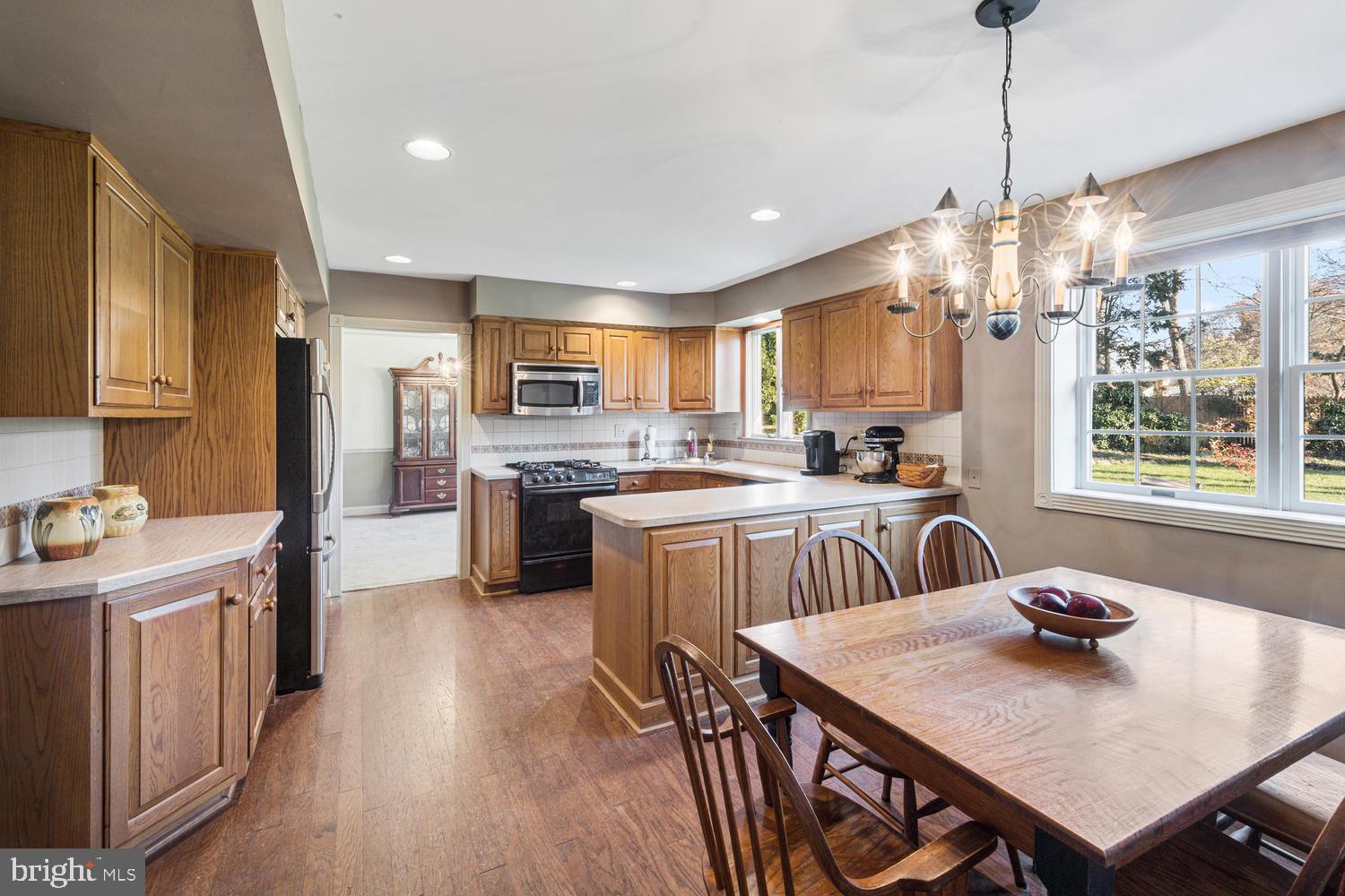 357 Margery Road Yardley, PA 19067 - Photo 10 of 21 Gallery Image 10