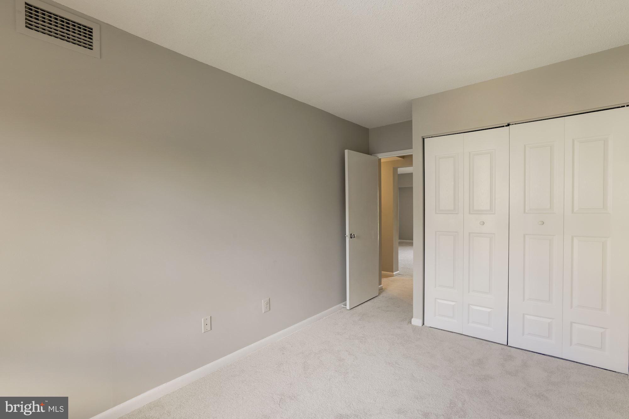 11613 Stoneview Square, Unit 11C Reston, VA 20191 - Photo 17 of 30 Bedroom 3