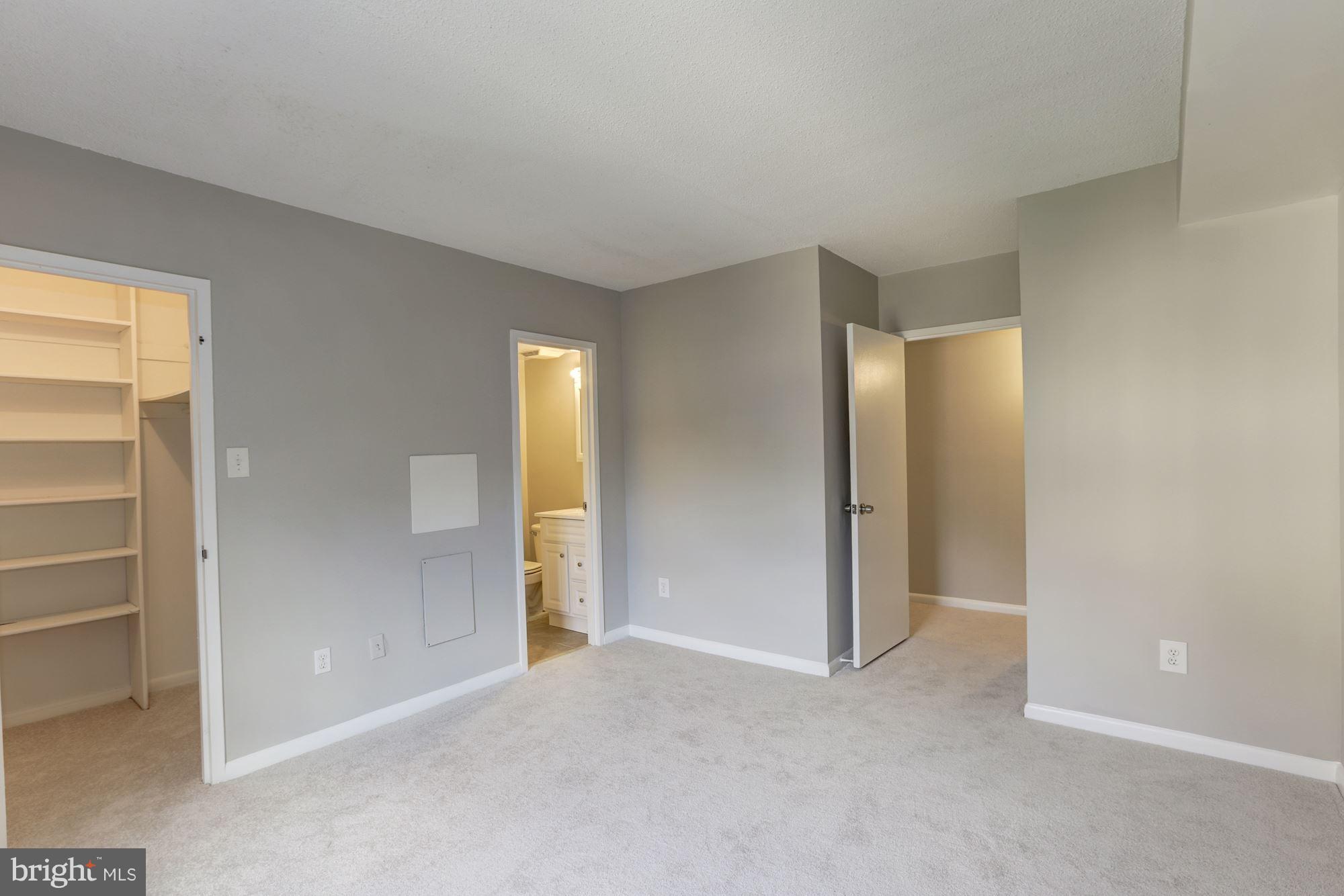 11613 Stoneview Square, Unit 11C Reston, VA 20191 - Photo 19 of 30 Bedroom (Master)
