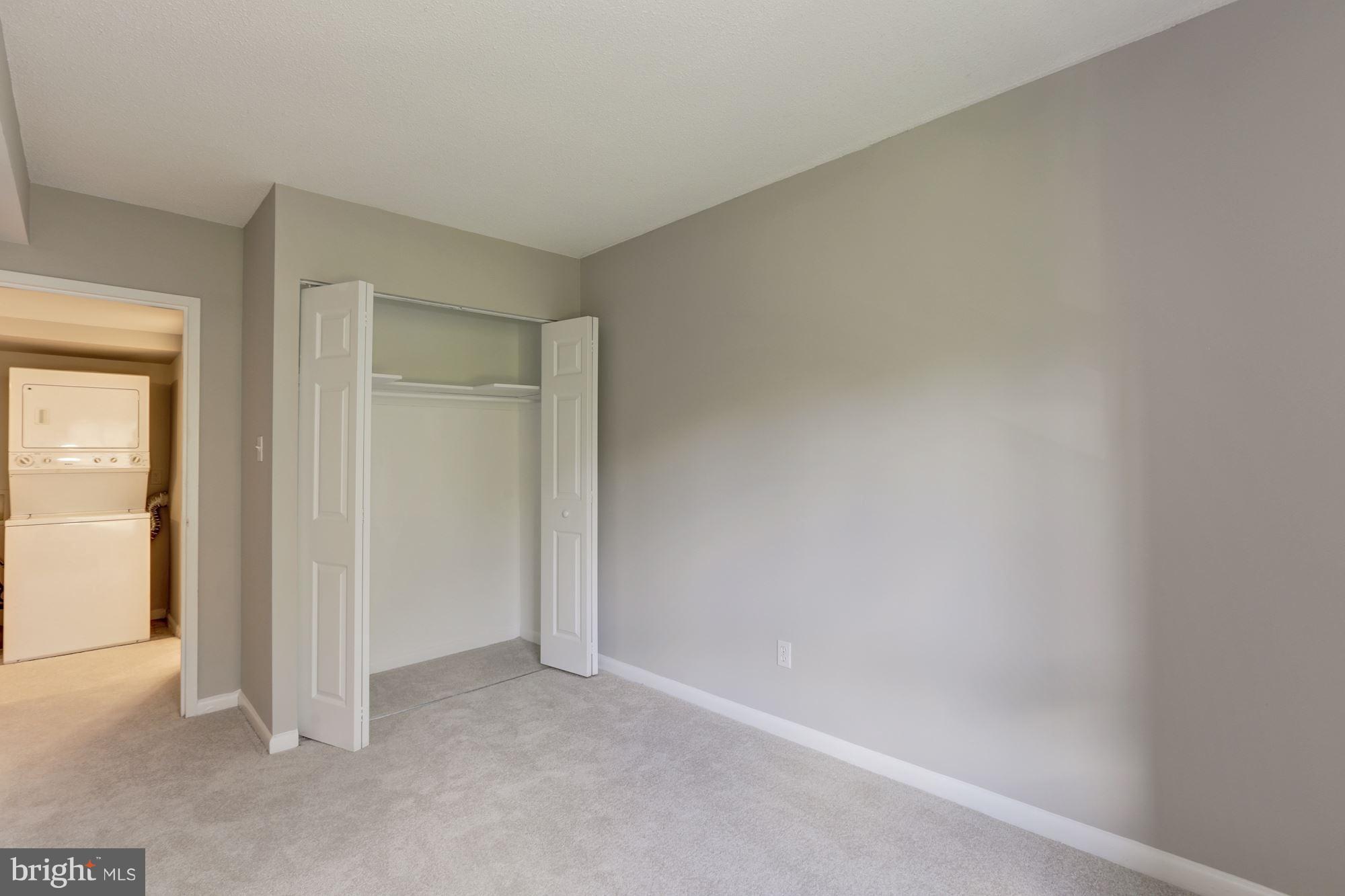 11613 Stoneview Square, Unit 11C Reston, VA 20191 - Photo 25 of 30 Bedroom 2
