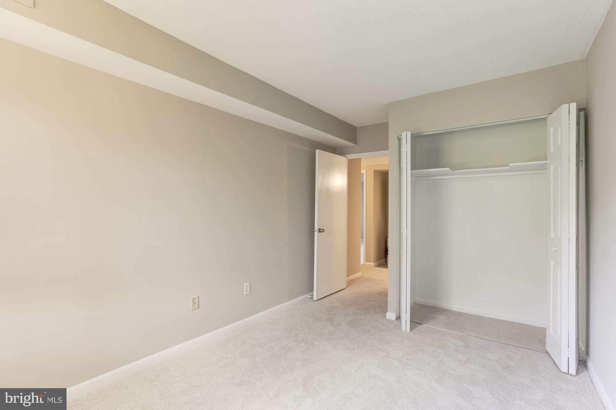 11613 Stoneview Square, Unit 11C Reston, VA 20191 - Photo 26 of 30 Bedroom 2