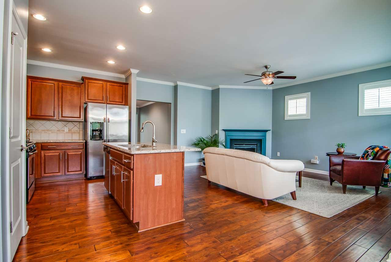 1412 Rodessa Run Raleigh, NC 27607 - Photo 9 of 25 Kitchen