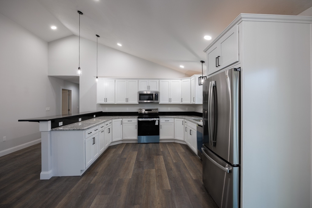 199 Palmer Road Brimfield, MA 01010 - Photo 7 of 37