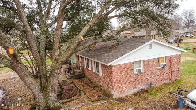 $40,000 | 516 Kelli Avenue, Belzoni, MS 39038