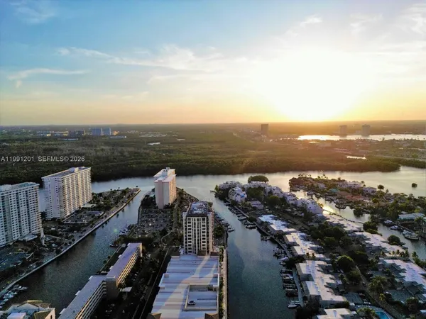 $1,650 | 400 Kings Point Drive, Unit 1420, Sunny Isles Beach, FL 33160