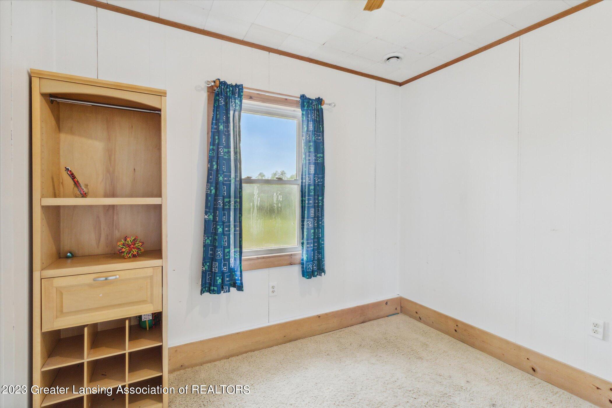 10179 Evart Road Nashville, MI 49073 - Photo 13 of 50 13-10179-Evart-Rd-Nashville-MI-49073-Win