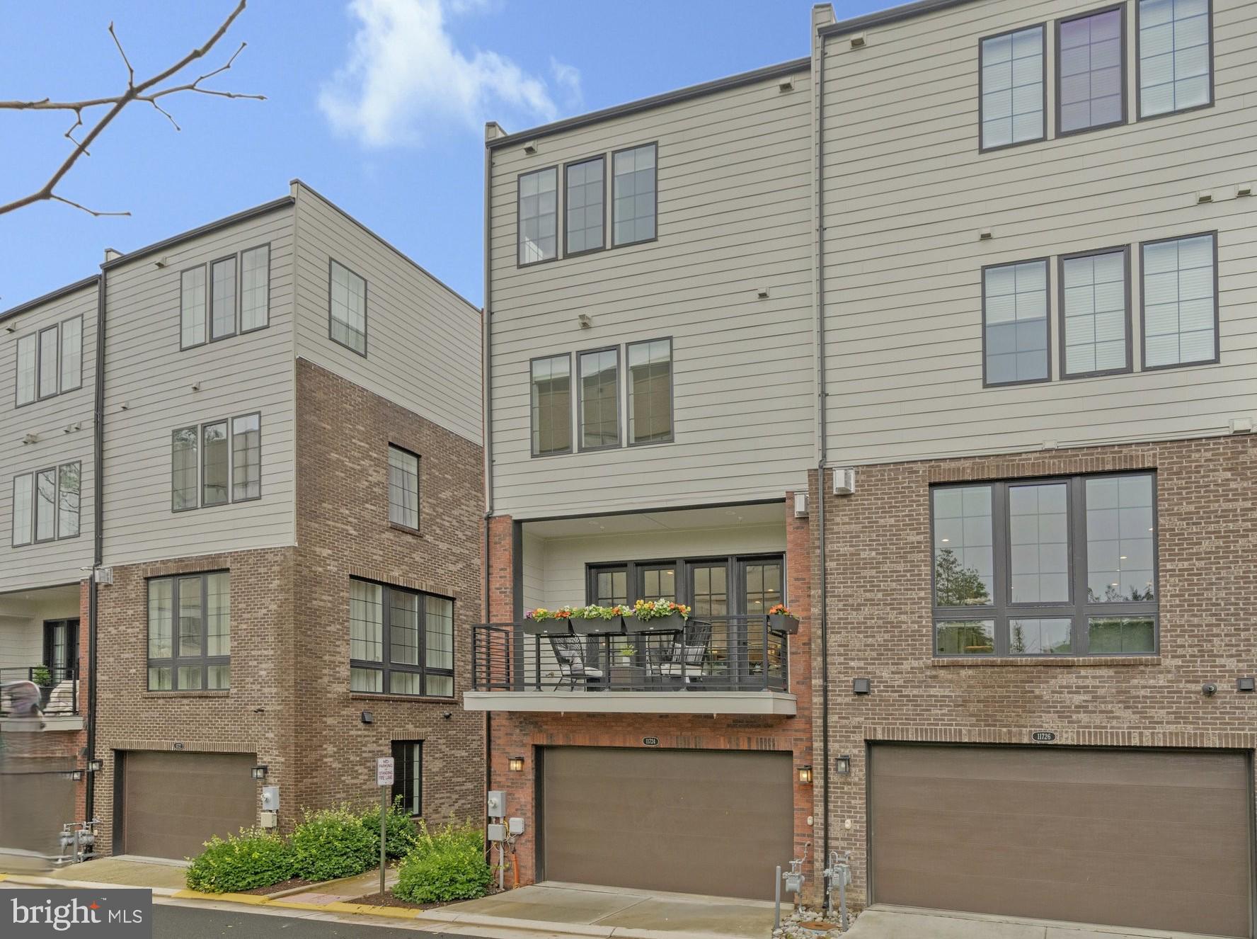 11724 Paysons Way Reston, VA 20191 - Photo 41 of 41 a front view of a building