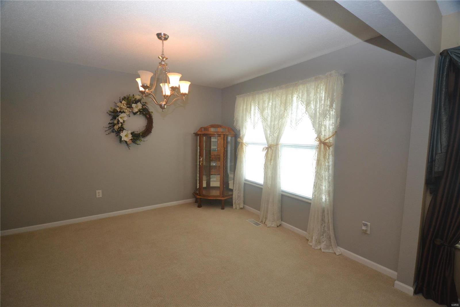 5646 Seasons Ridge Smithton, IL 62285 - Photo 11 of 32