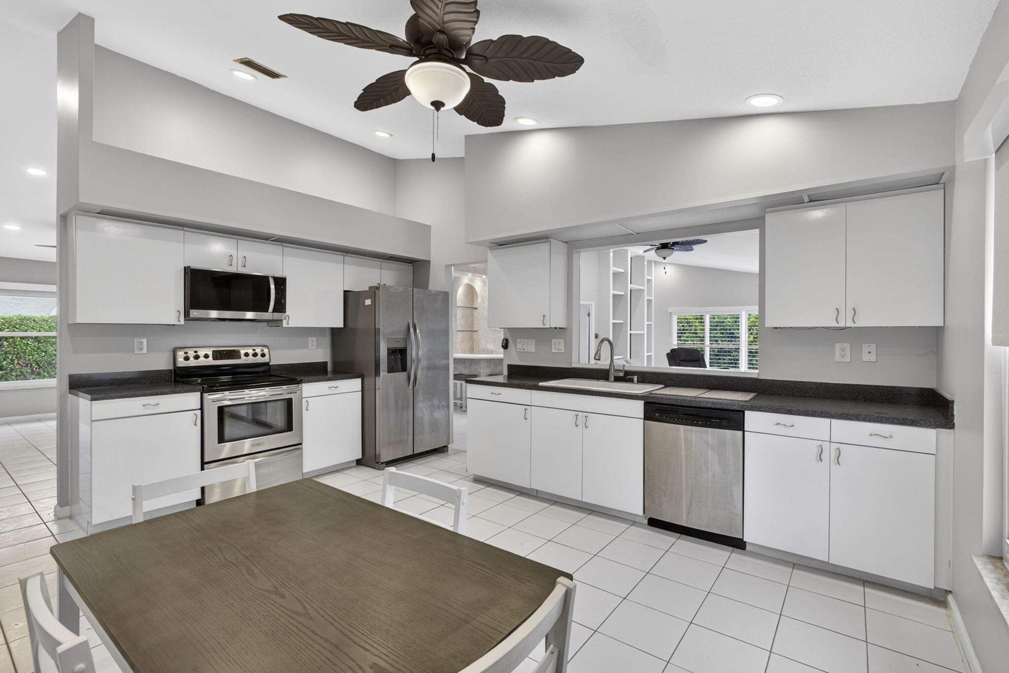 6064 Beaconwood Road Lake Worth, FL 33467 - Photo 15 of 42 Kitchen