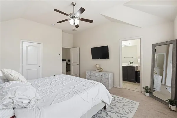 $2,200 | 6612 Rutherford Road, Plano, TX 75023