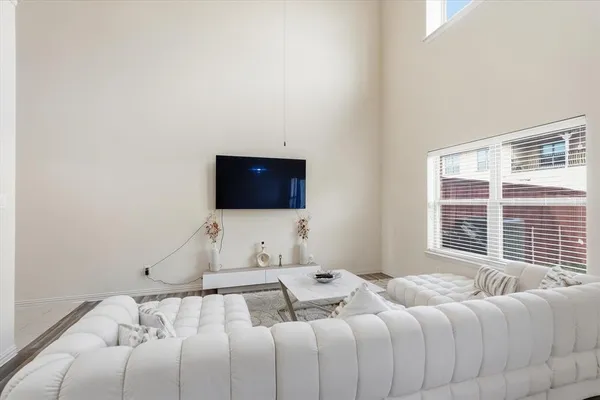 $2,200 | 6612 Rutherford Road, Plano, TX 75023