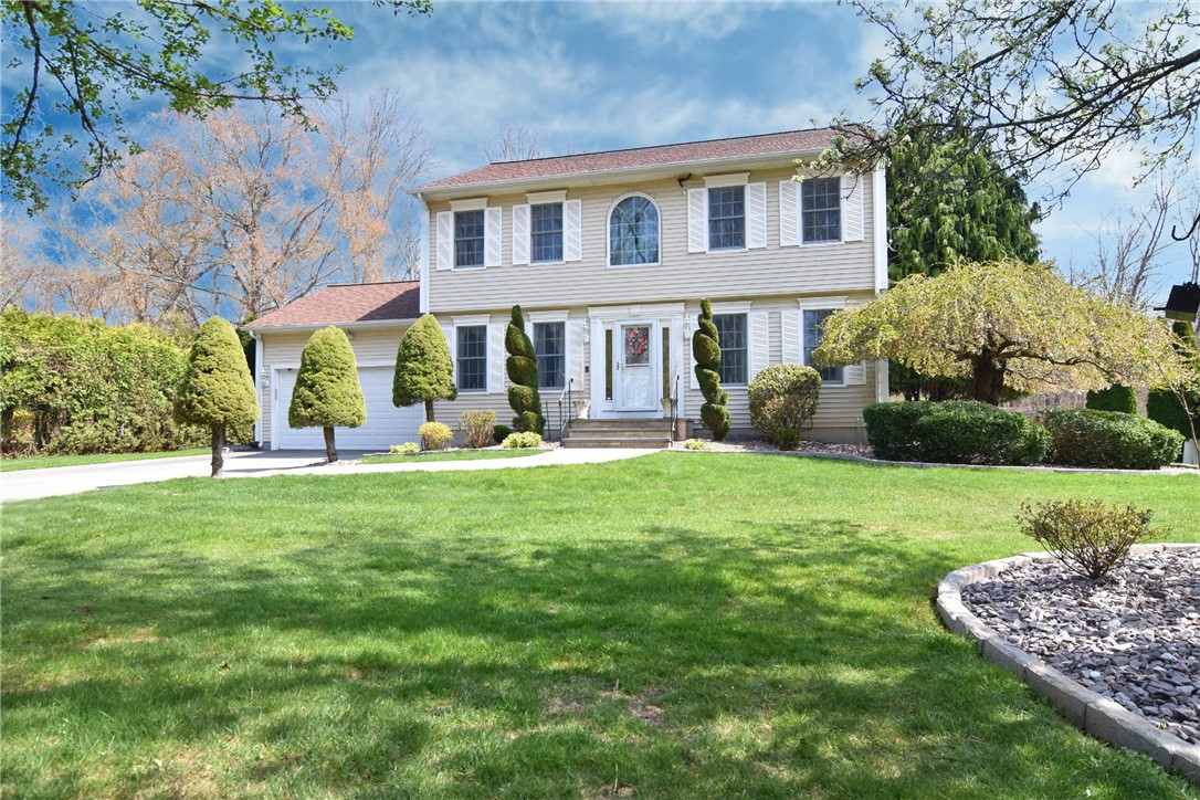 21 Deer View Road Johnston, RI 02919 - Photo 2 of 43