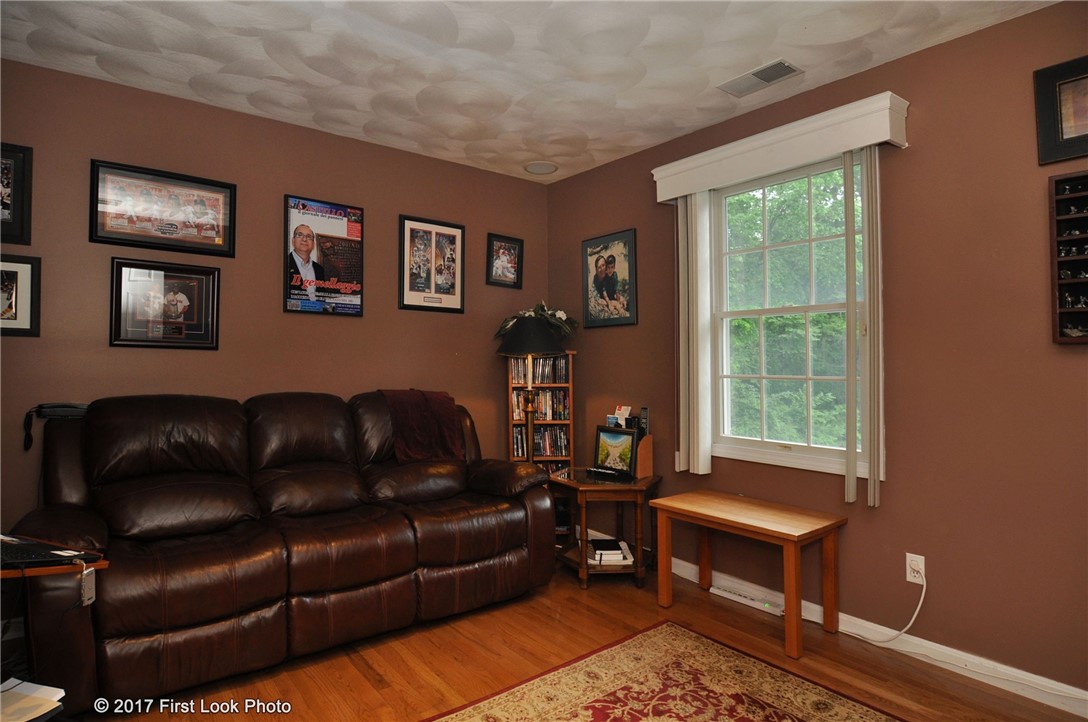 21 Deer View Road Johnston, RI 02919 - Photo 23 of 43