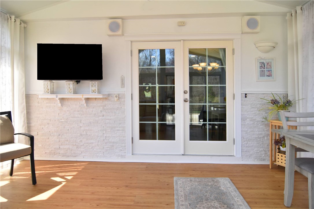 21 Deer View Road Johnston, RI 02919 - Photo 31 of 43