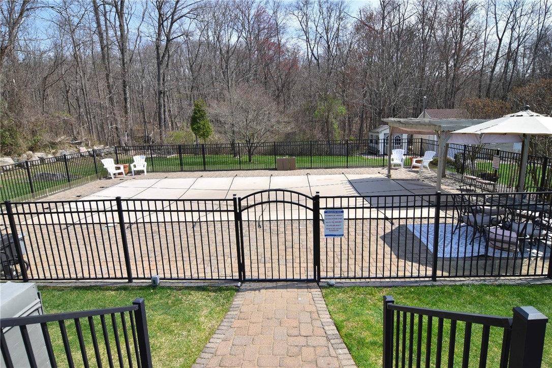 21 Deer View Road Johnston, RI 02919 - Photo 35 of 43