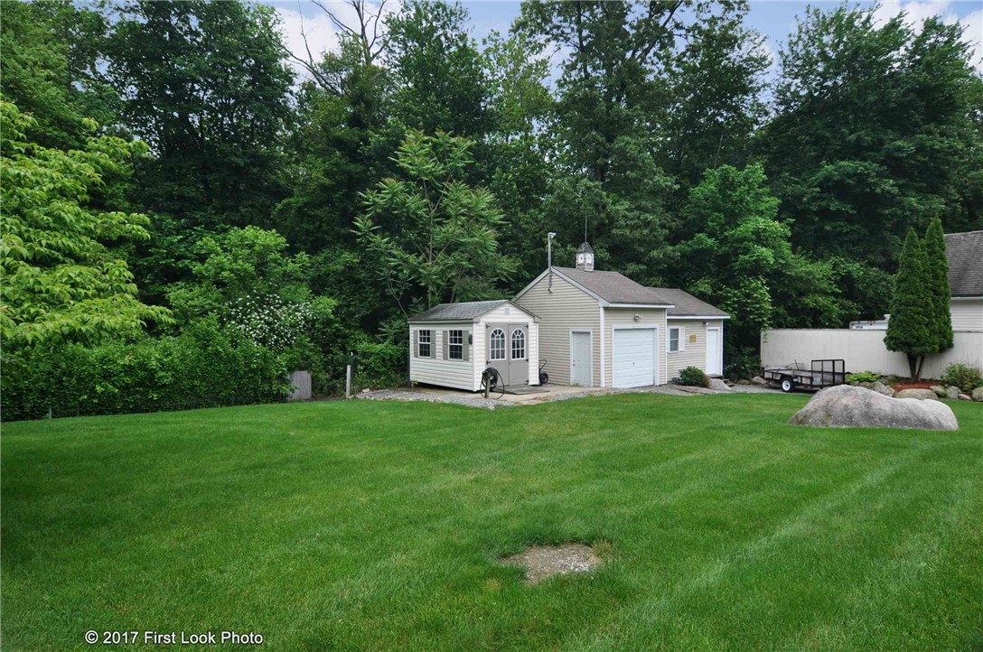 21 Deer View Road Johnston, RI 02919 - Photo 39 of 43