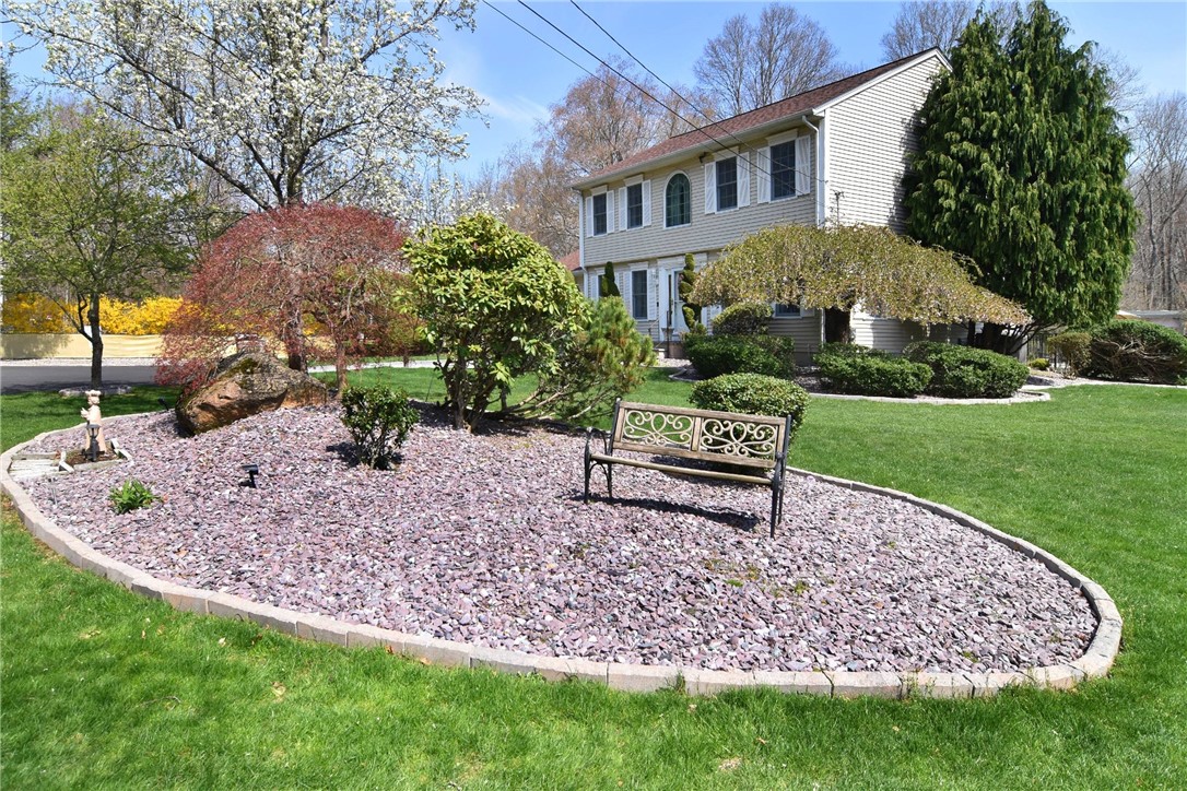 21 Deer View Road Johnston, RI 02919 - Photo 4 of 43