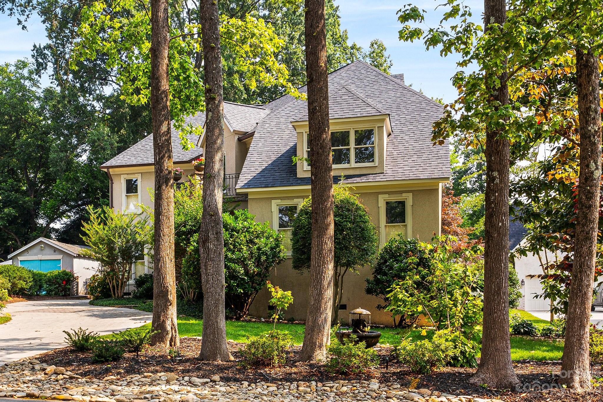 619 Lorimer Road Davidson, NC 28036 - Photo 1 of 46 Gallery Image 1