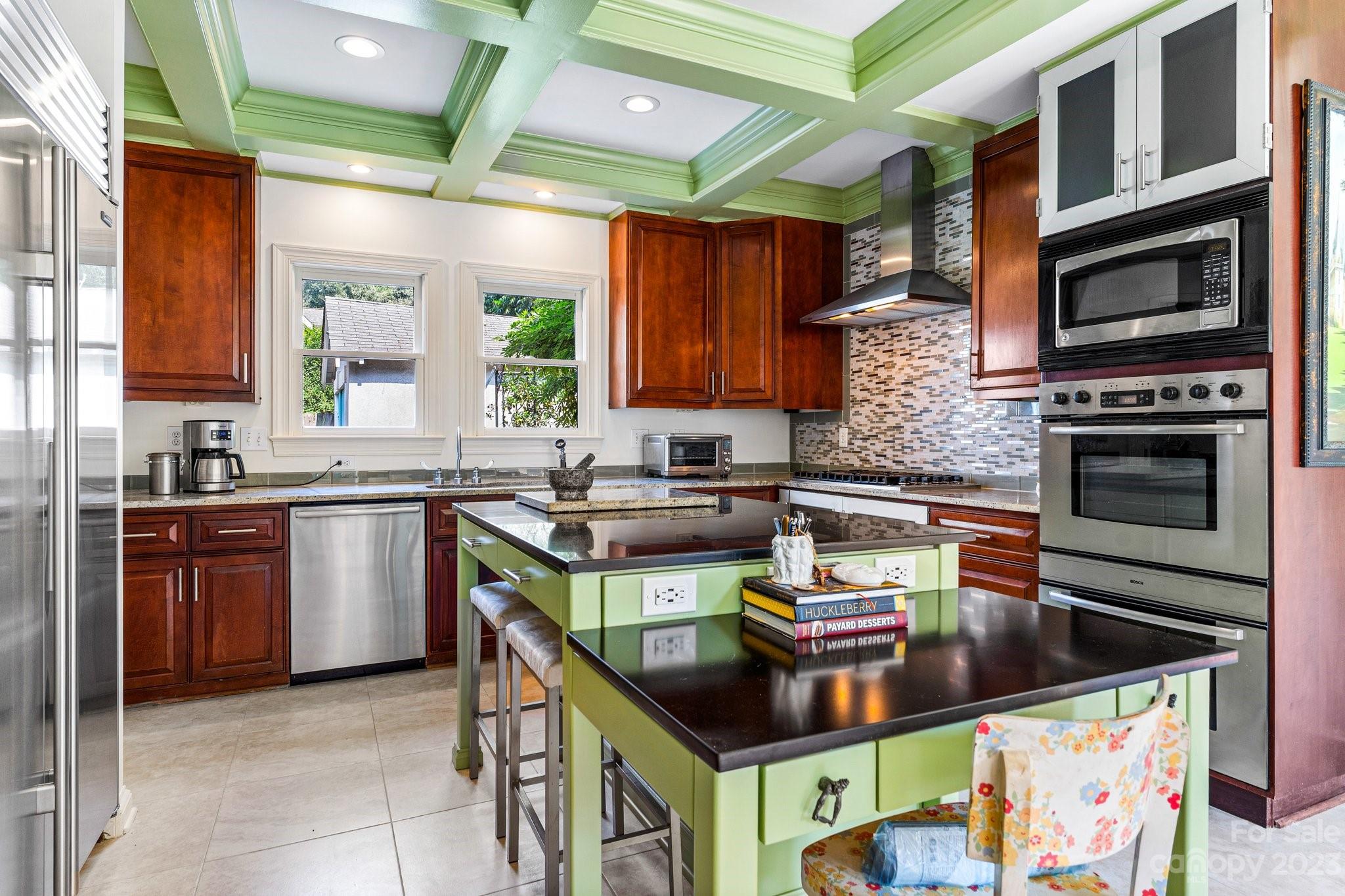 619 Lorimer Road Davidson, NC 28036 - Photo 8 of 46 Gallery Image 8