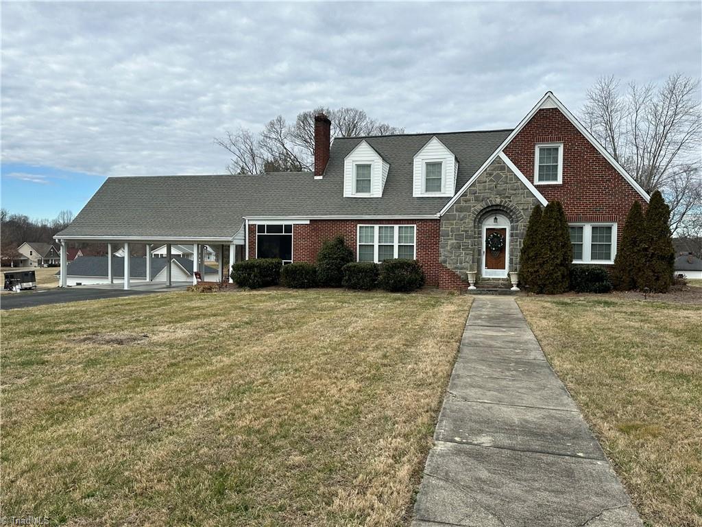 1919 Westfield Road Mount Airy, NC 27030 - Photo 2 of 42