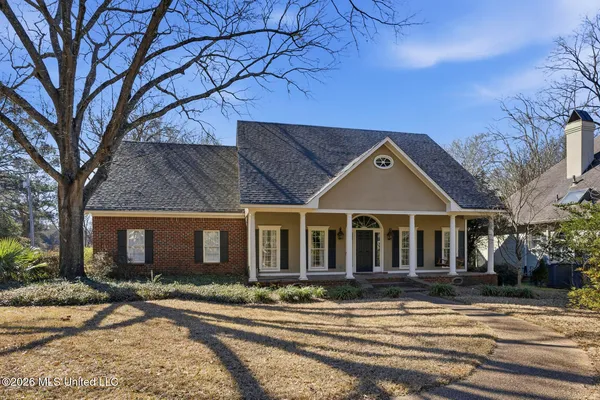 $440,000 | 1425 Fontaine Drive, Jackson, MS 39211