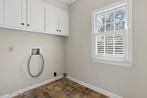 $440,000 | 1425 Fontaine Drive, Jackson, MS 39211