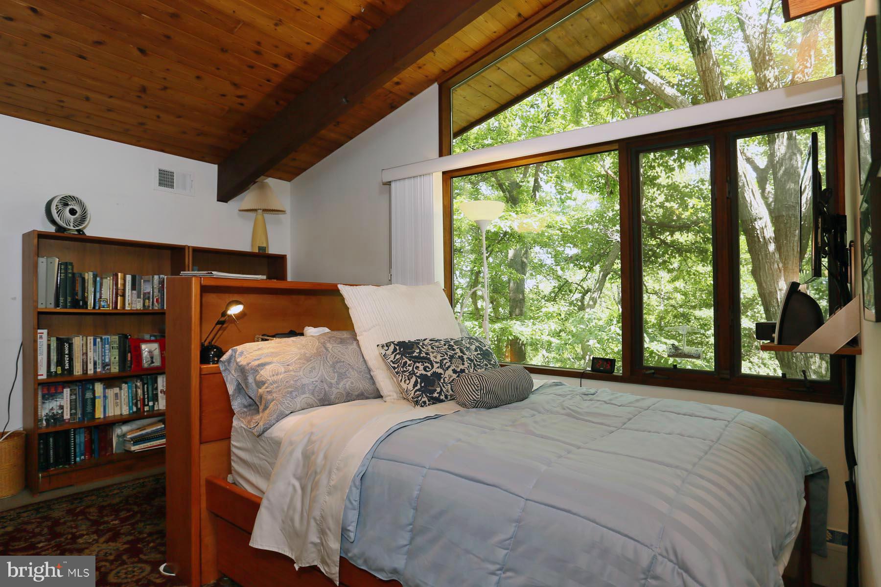108 Ridge Road Greenbelt, MD 20770 - Photo 14 of 26 Bedroom (Master)