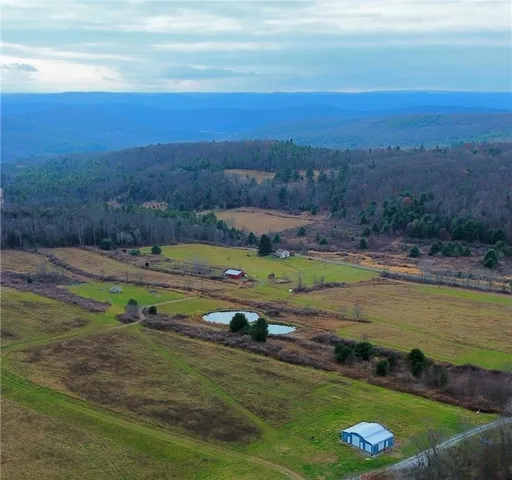 $449,000 | 296 Hugg Road, Baldwin, NY 14861