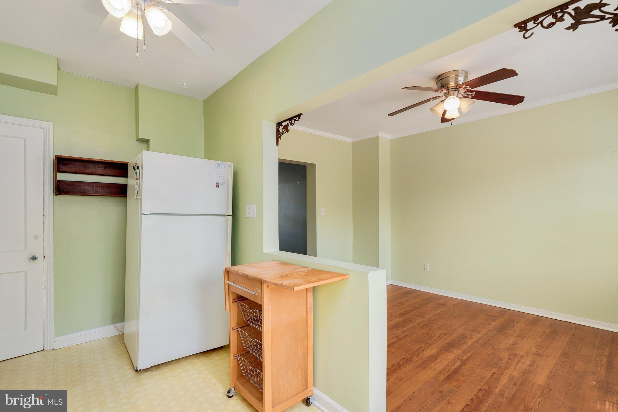 8331 Edgedale Road Baltimore, MD 21234 - Photo 13 of 33