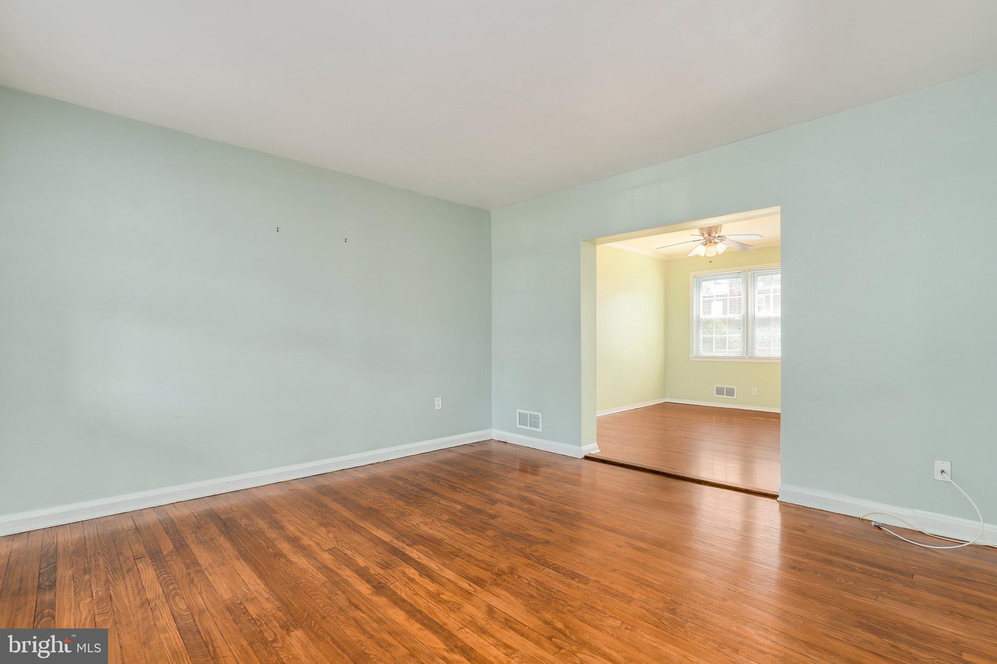 8331 Edgedale Road Baltimore, MD 21234 - Photo 6 of 33
