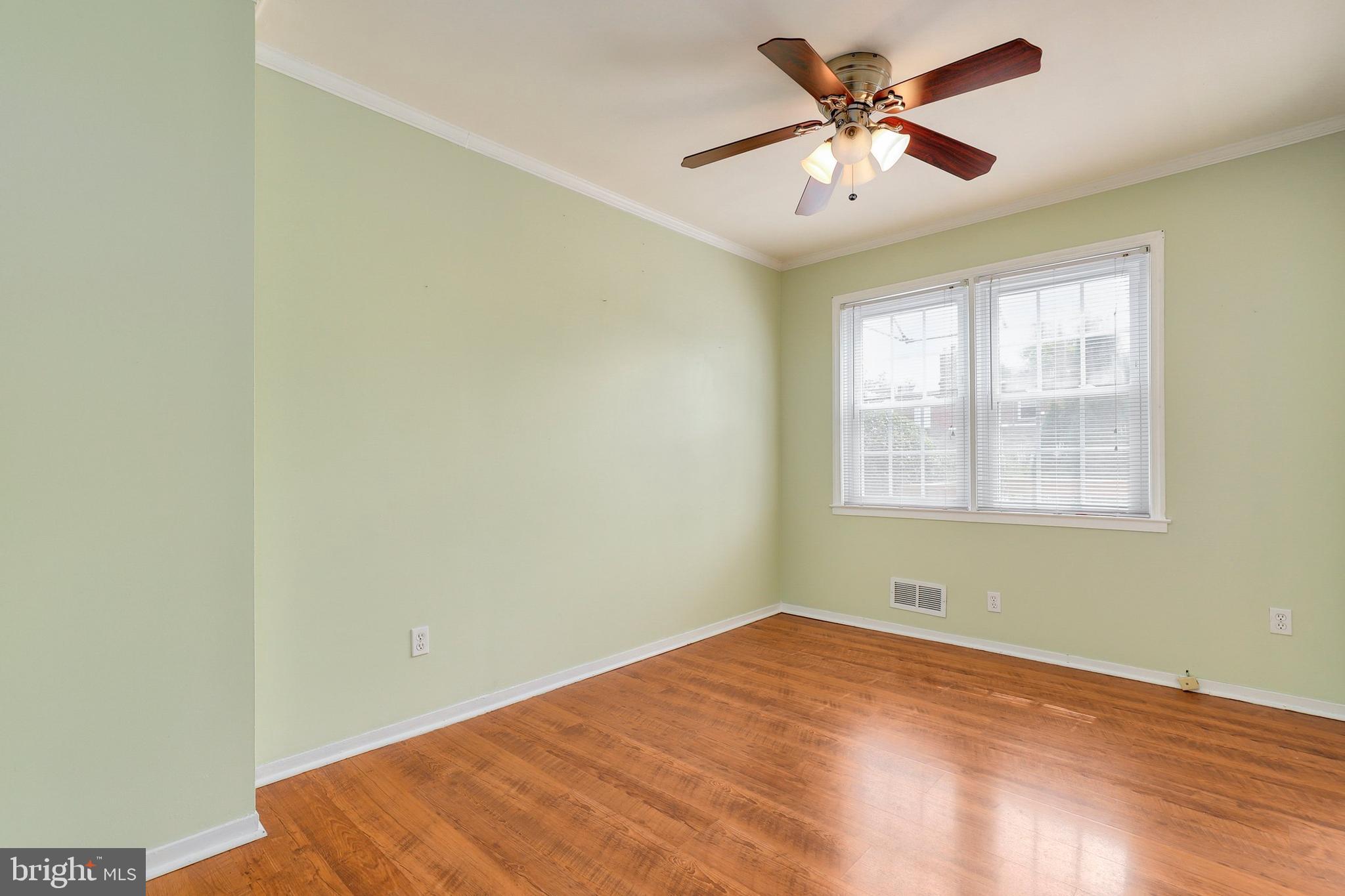 8331 Edgedale Road Baltimore, MD 21234 - Photo 8 of 33