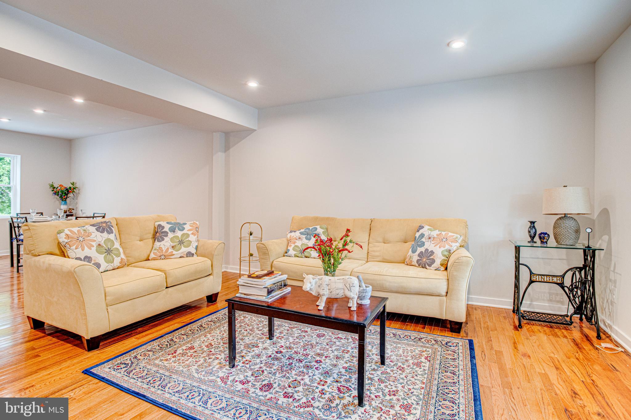 5610 Clearspring Road Baltimore, MD 21212 - Photo 3 of 48