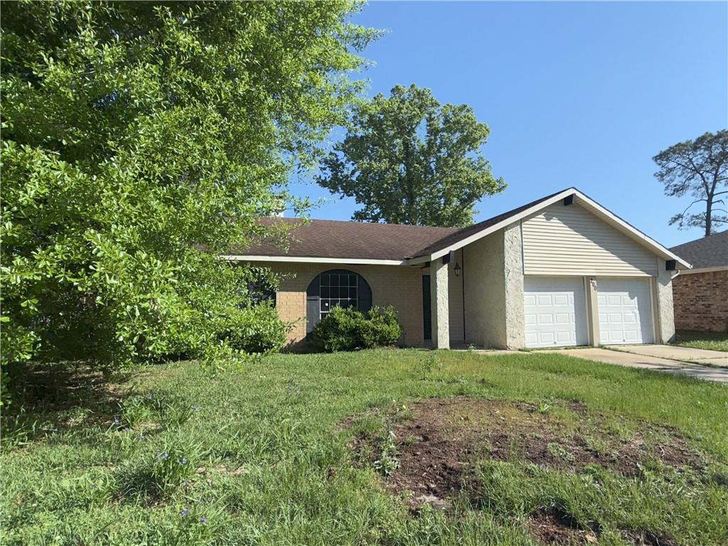 200 Nottingham Lane Slidell, LA 70461 - Photo 3 of 45