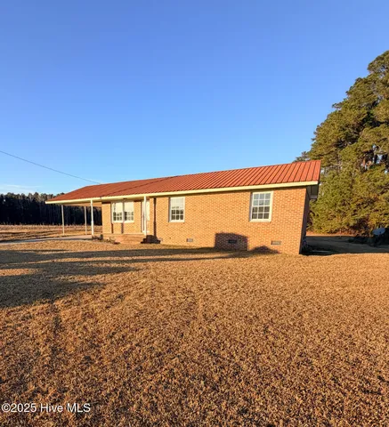 $92,500 | 8147 Swamp Fox Highway East, Tabor City, NC 28463
