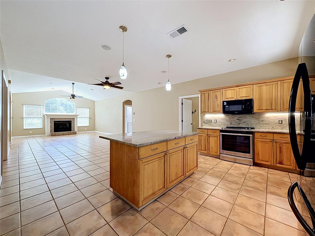 3245 Rackley Road Brooksville, FL 34604 - Photo 14 of 57