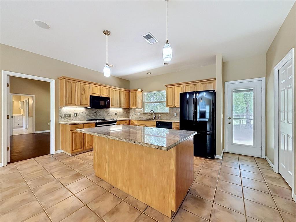 3245 Rackley Road Brooksville, FL 34604 - Photo 3 of 57