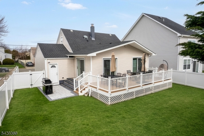 138 Merrill Road Clifton, NJ 07012 - Photo 29 of 35