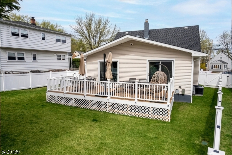 138 Merrill Road Clifton, NJ 07012 - Photo 31 of 35