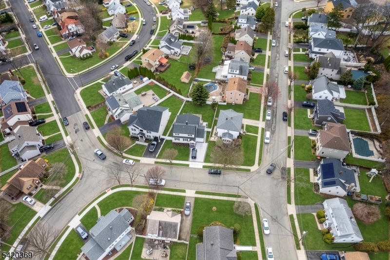 138 Merrill Road Clifton, NJ 07012 - Photo 34 of 35