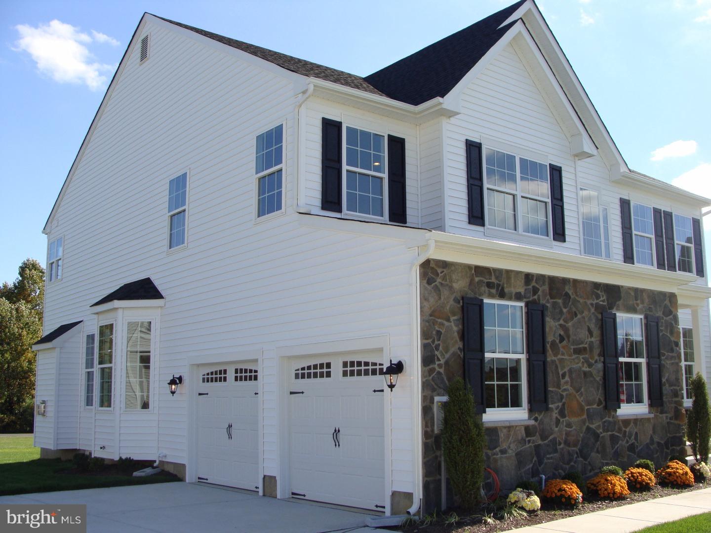 394 Staggerbush Road Williamstown, NJ 08094 - Photo 2 of 7 Gallery Image 2