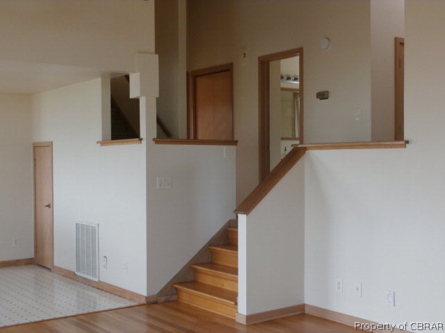9144 Stump Point Road Hayes, VA 23072 - Photo 8 of 11