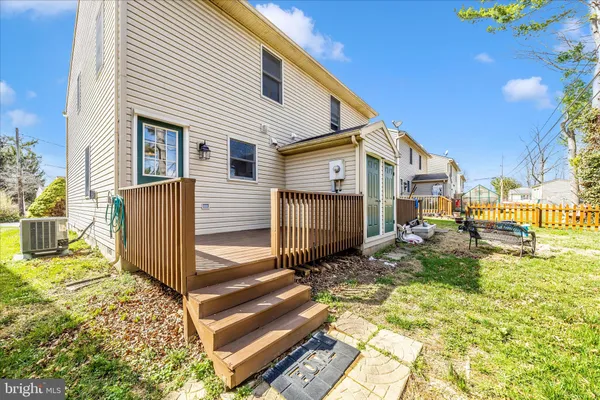 $1,600 | 1552 Crest View Avenue, Hagerstown, MD 21740