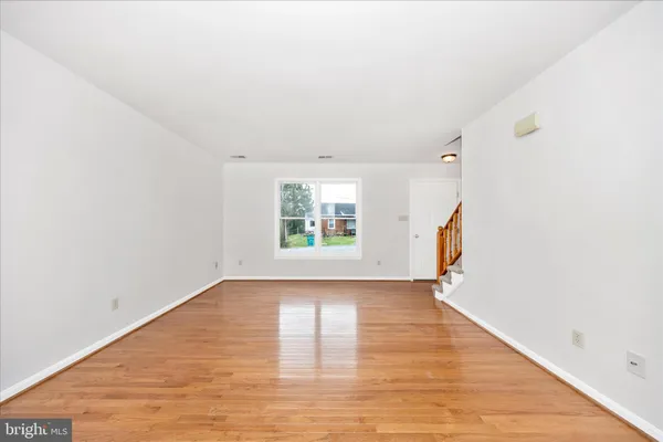 $1,600 | 1552 Crest View Avenue, Hagerstown, MD 21740