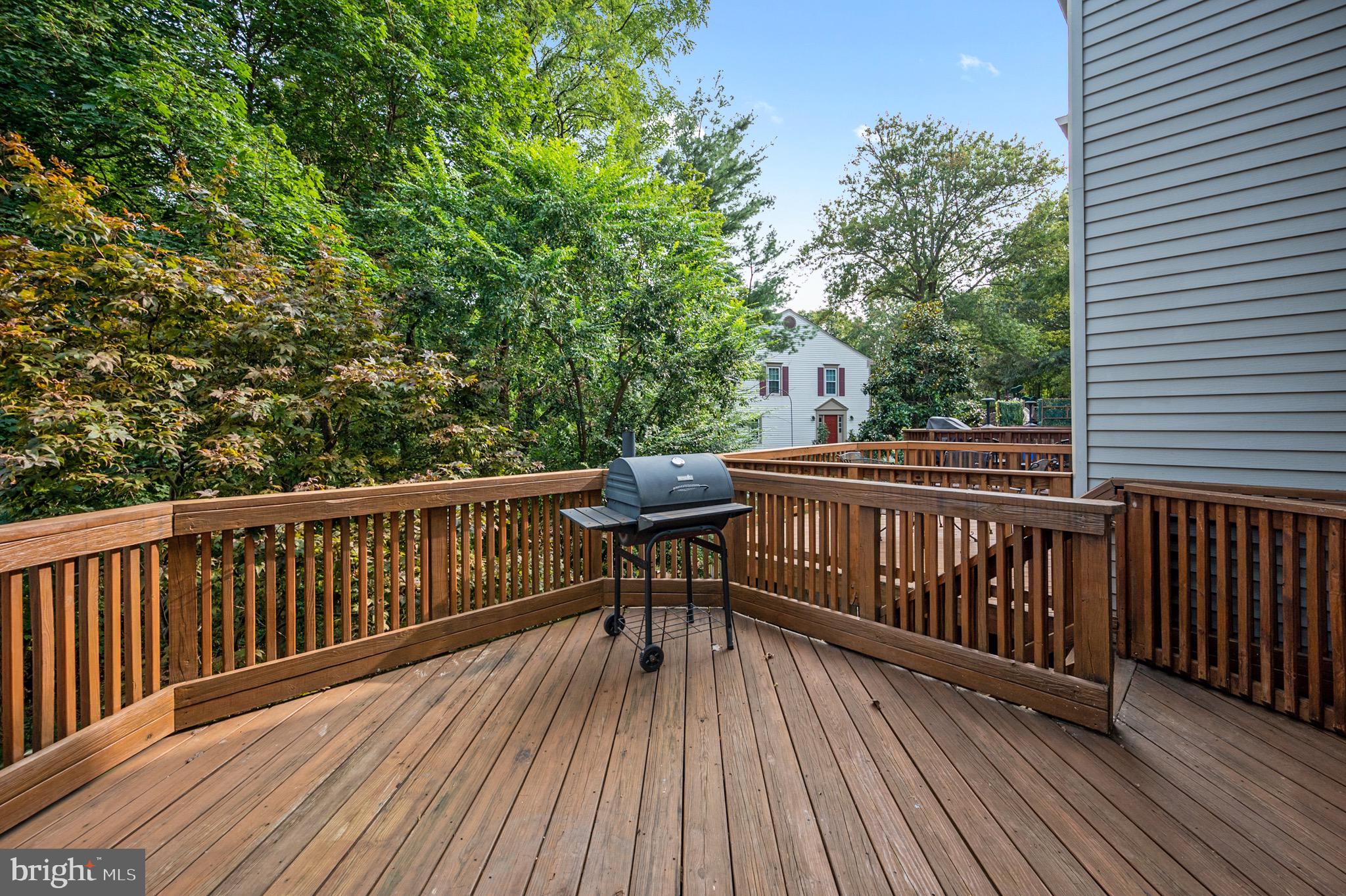 8514 Springfield Oaks Drive Springfield, VA 22153 - Photo 13 of 35 Gallery Image 13