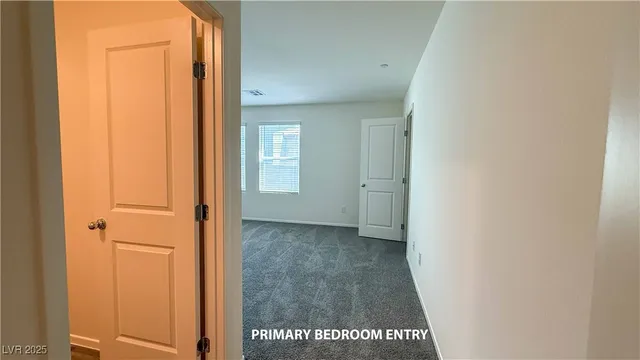 $1,800 | 4989 Chapin Mesa Avenue, Las Vegas, NV 89139