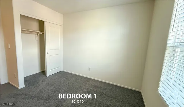 $1,800 | 4989 Chapin Mesa Avenue, Las Vegas, NV 89139