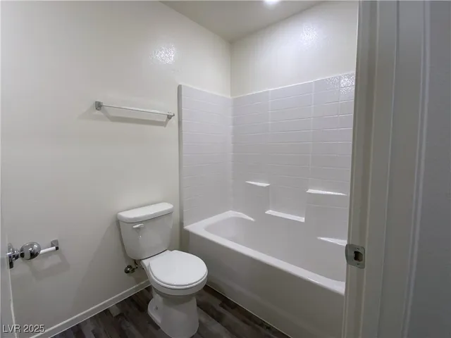 $1,800 | 4989 Chapin Mesa Avenue, Las Vegas, NV 89139