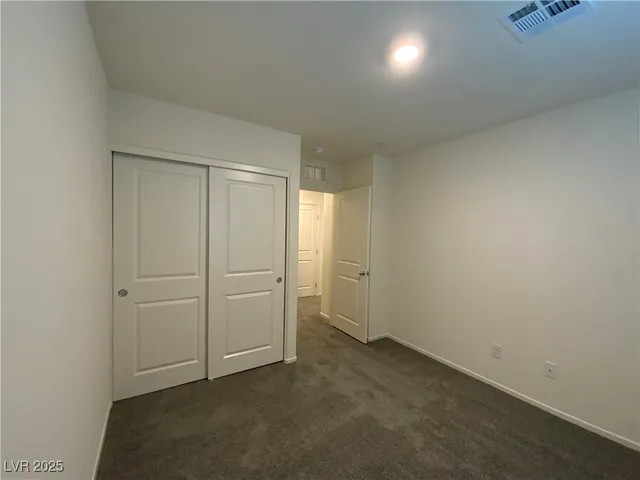 $1,800 | 4989 Chapin Mesa Avenue, Las Vegas, NV 89139