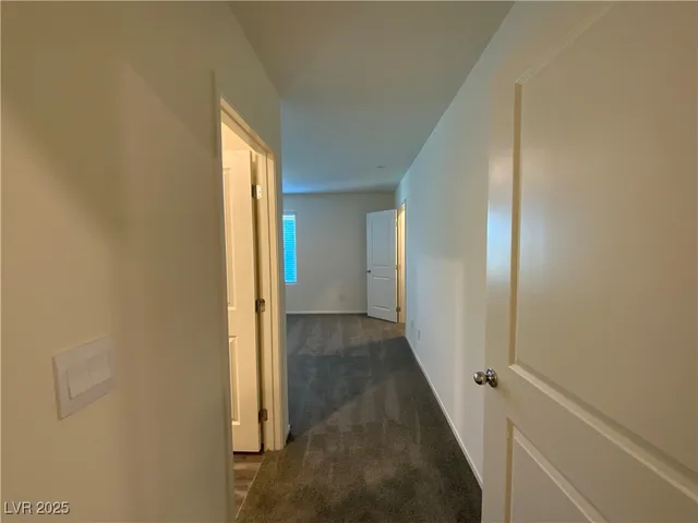 $1,800 | 4989 Chapin Mesa Avenue, Las Vegas, NV 89139