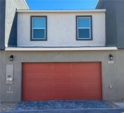 $1,800 | 4989 Chapin Mesa Avenue, Las Vegas, NV 89139